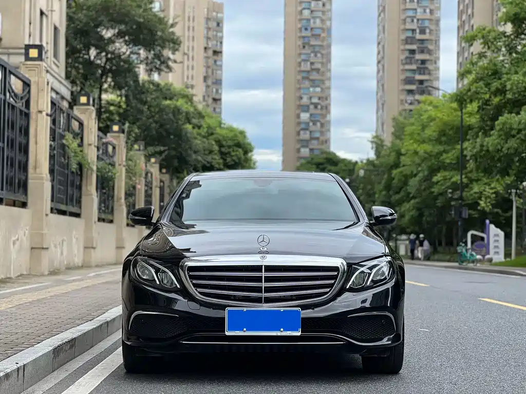 Mercedes-Benz E-Class 2019