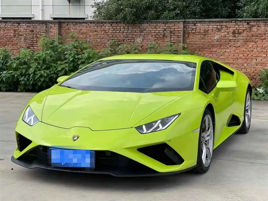 Lamborghini Huracán 2021