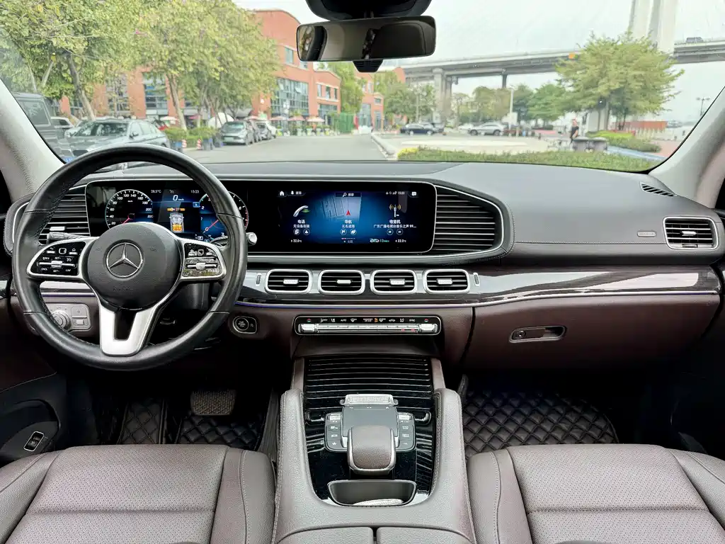 Mercedes-Benz GLE 2023 — фото 12
