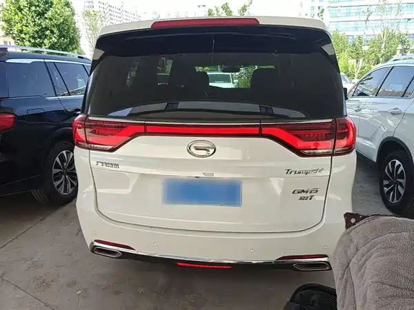 GAC Trumpchi M8 2018