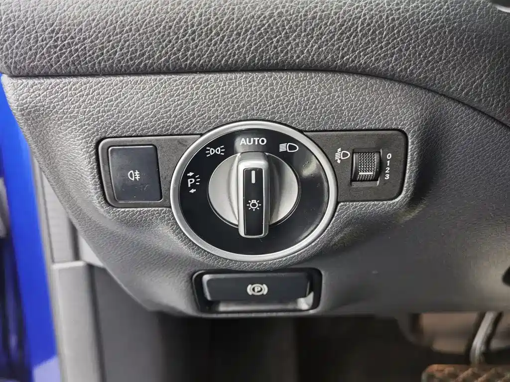 Mercedes-Benz GLA 2019 — фото 21