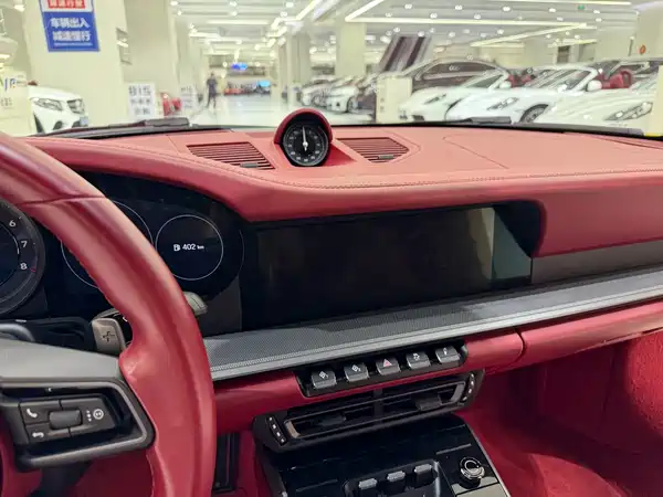 Porsche 911 2021