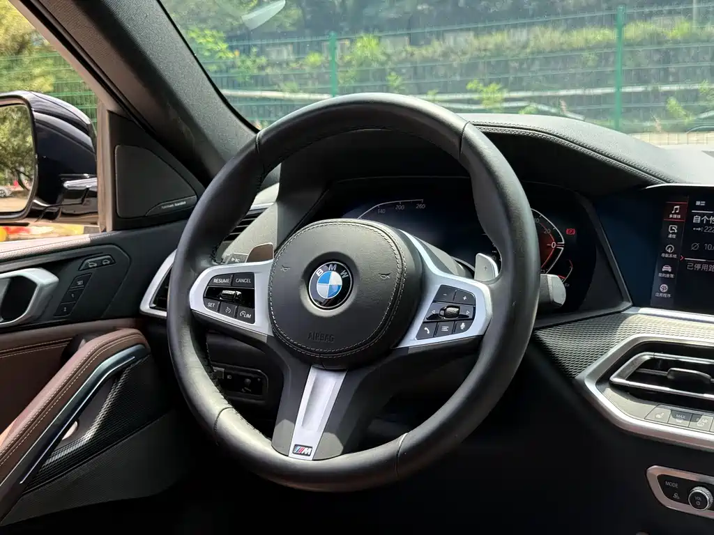 BMW X6 2022 — фото 14