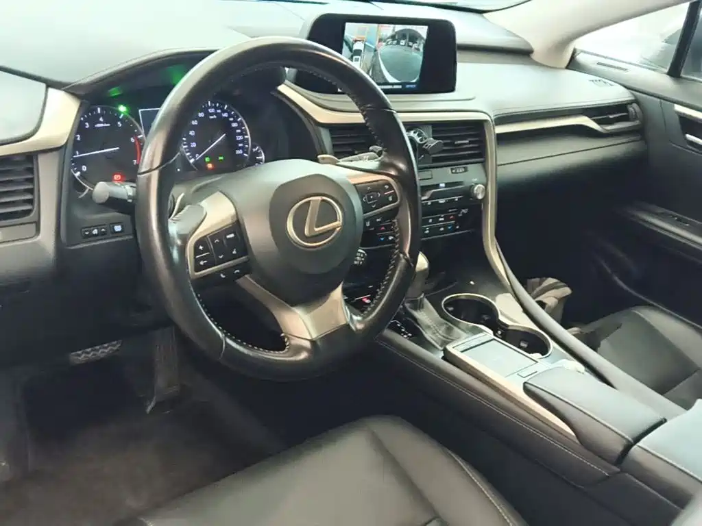 Lexus RX 2020 — фото 10