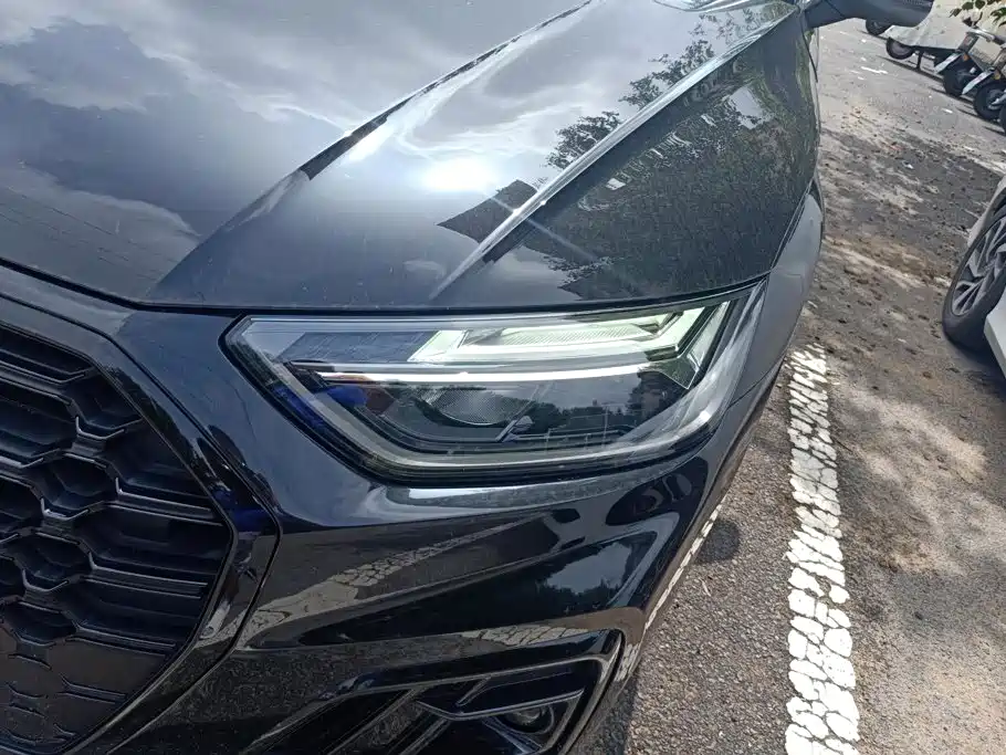 Audi Q5L 2023