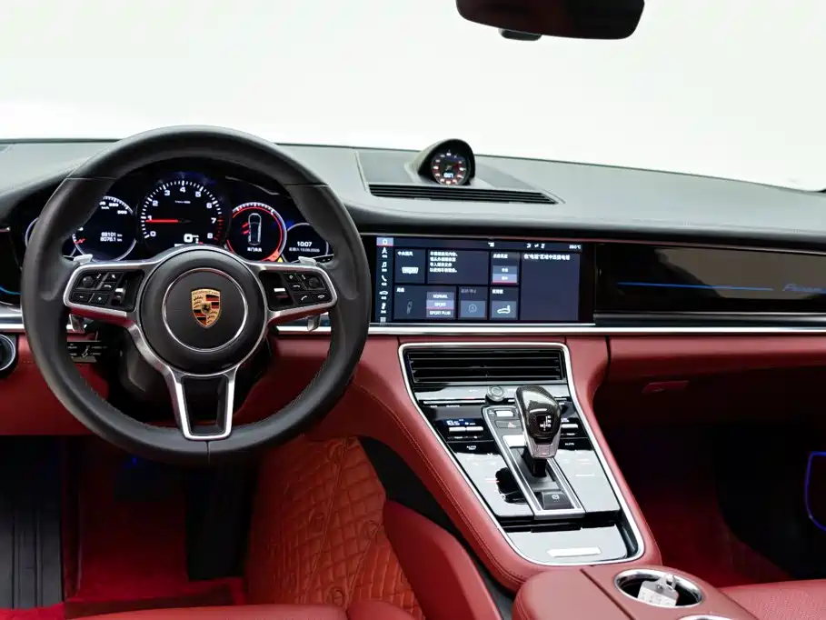 Porsche Panamera 2020 — фото 13