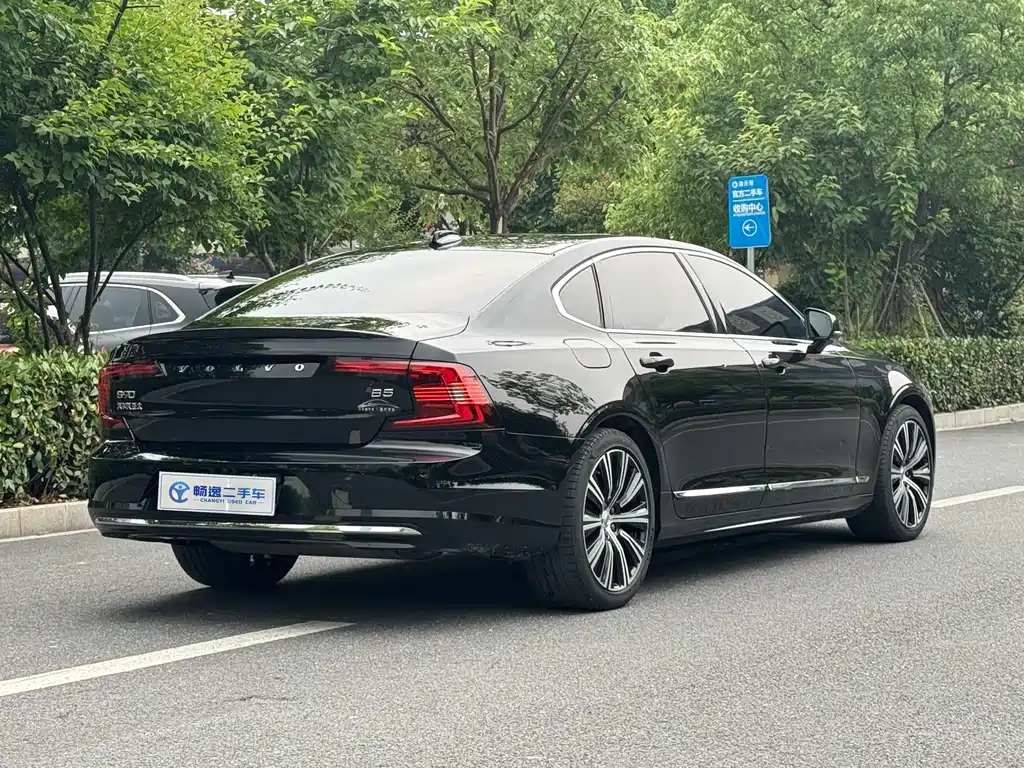 Volvo S90 2024 — фото 3
