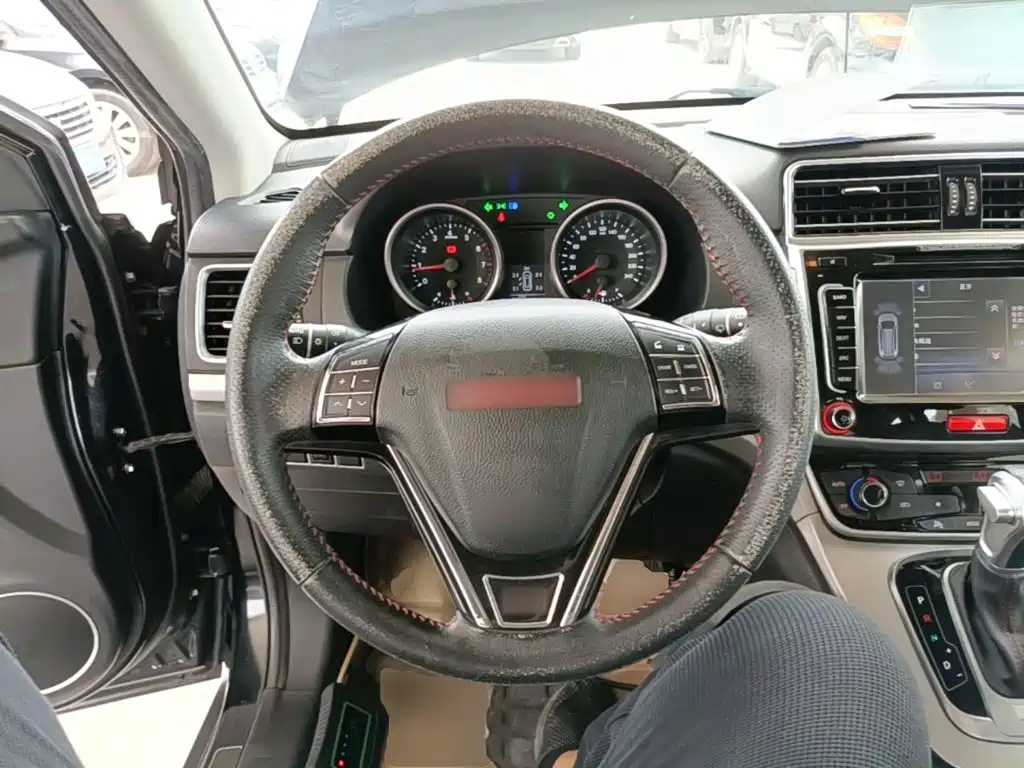 Haval H6 2015 — фото 11