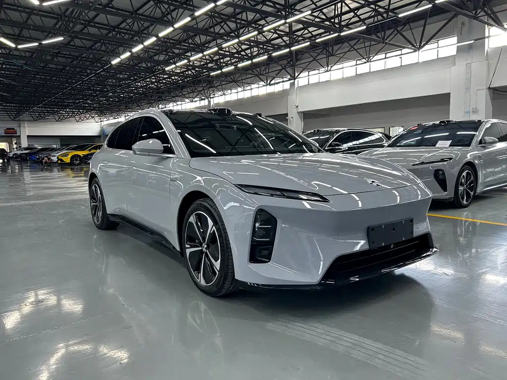 NIO ET5T 2025