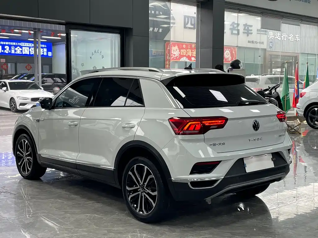 Volkswagen T-Roc 2022 — фото 14