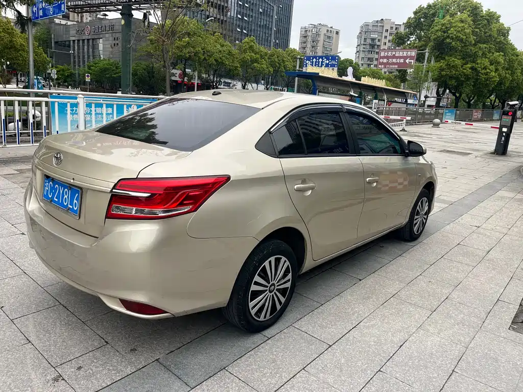 Toyota Vios 2017 — фото 8