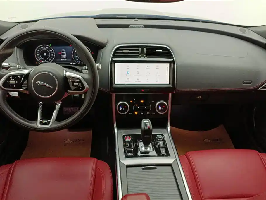 Jaguar XEL 2022 — фото 12