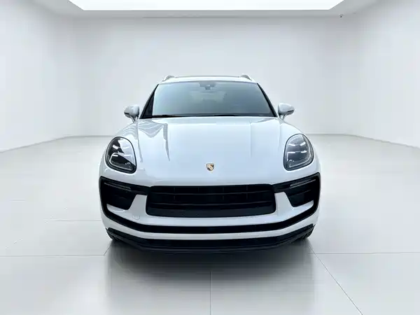 Porsche Macan 2022