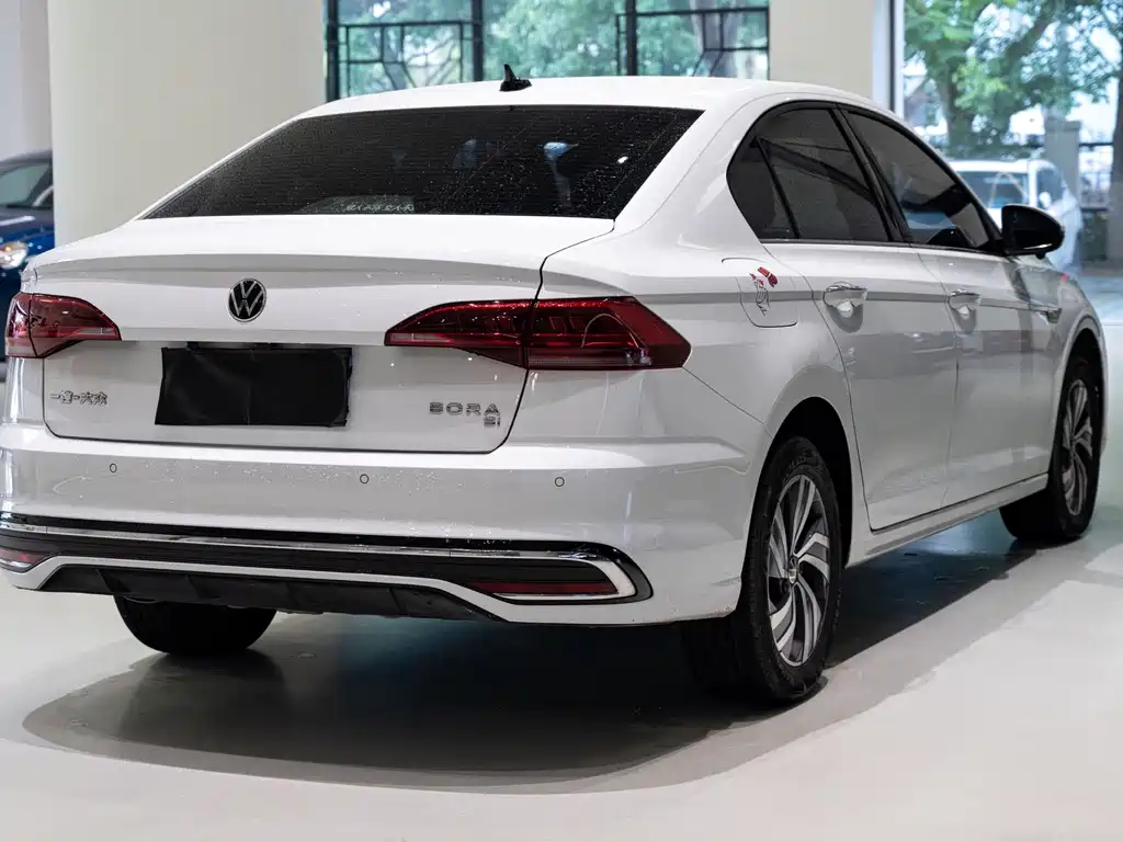 Volkswagen Bora 2023