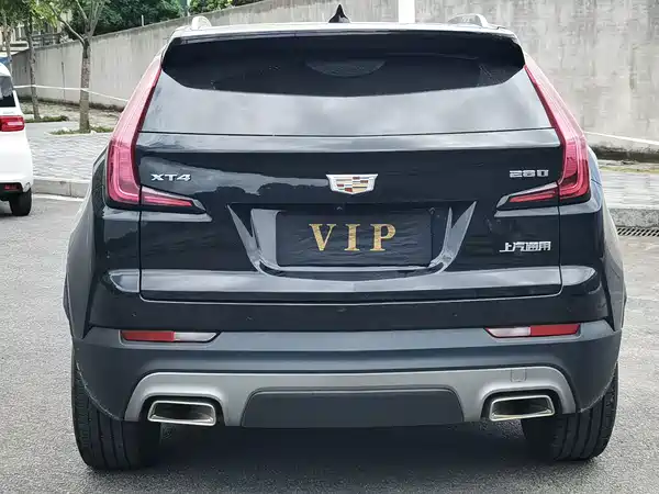 Cadillac XT4 2021