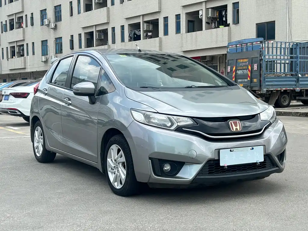 Honda Fit 2015 — фото 3