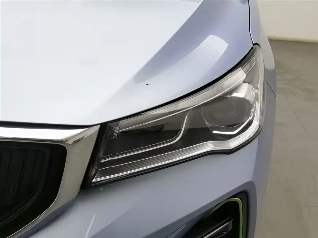 Geely Emgrand Methanol 2023 — фото 7
