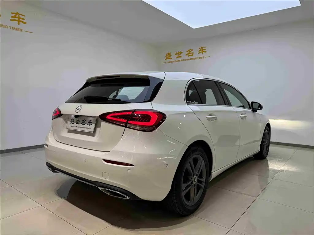 Mercedes-Benz A-Class 2020 — фото 15