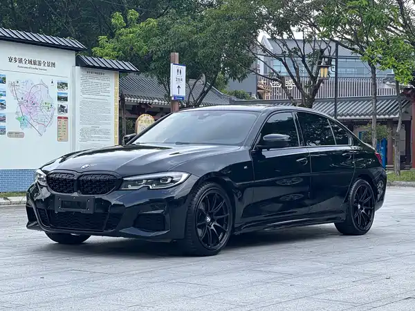 BMW 3 Series 2021