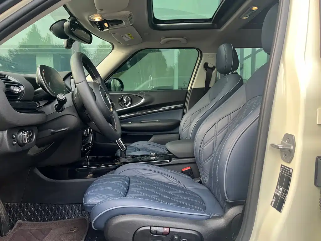 MINI Clubman 2023