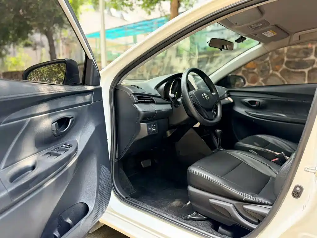 Toyota Vios FS 2017 — фото 15