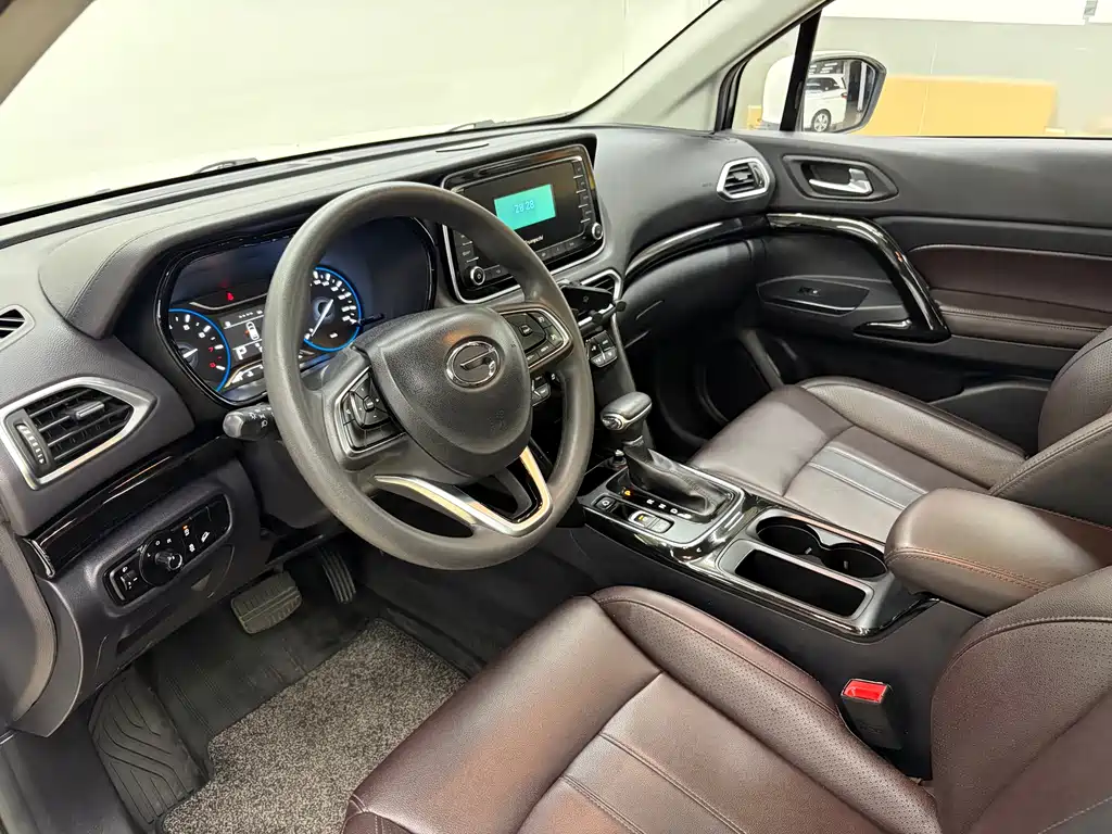 GAC Motor Trumpchi GS4 2019 — фото 4