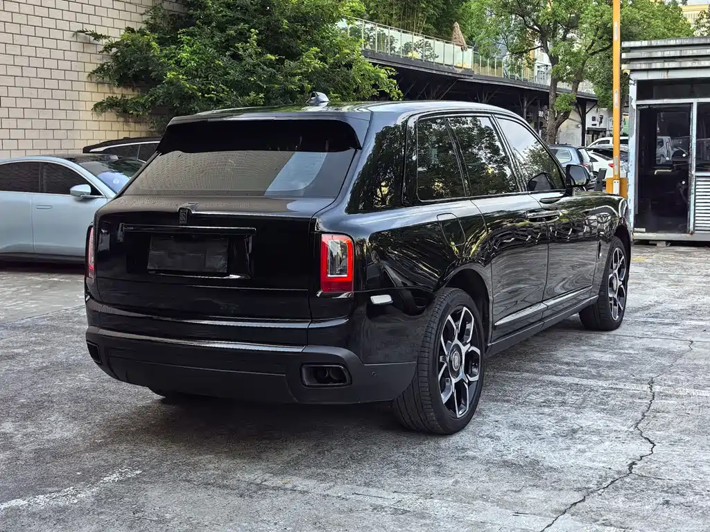 Rolls-Royce Cullinan 2020