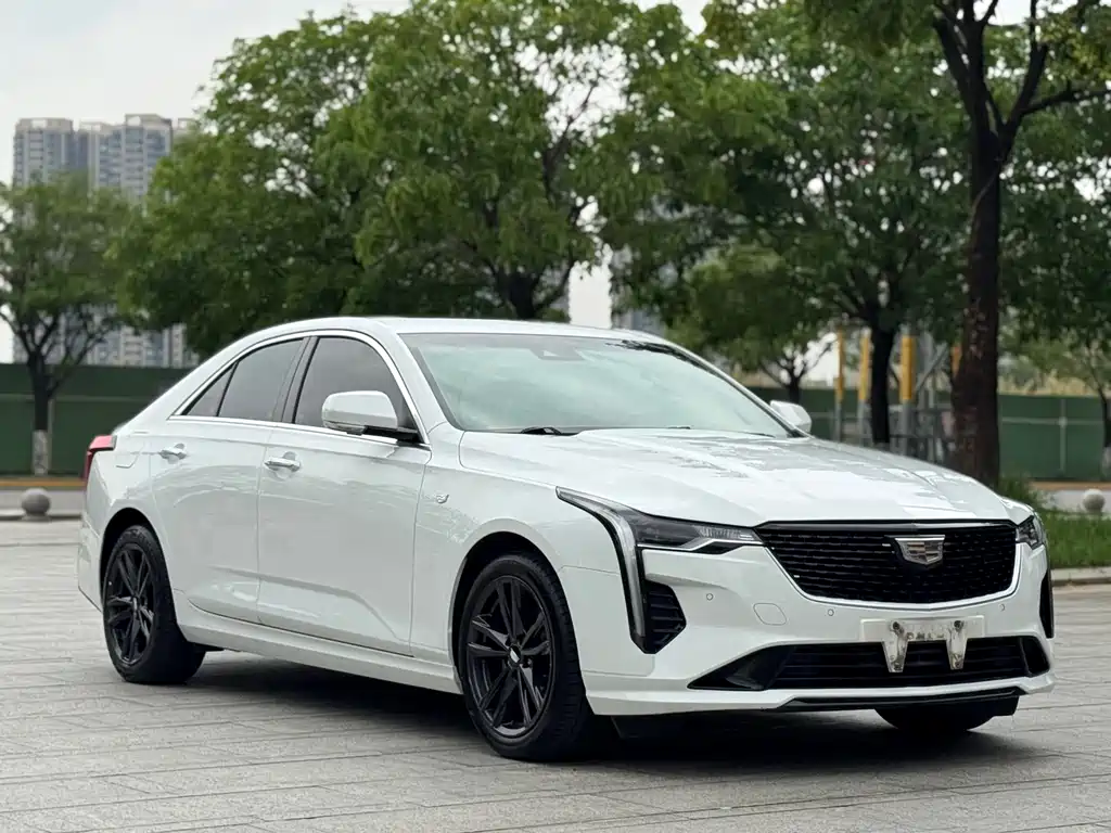 Cadillac CT4 2021 — фото 3