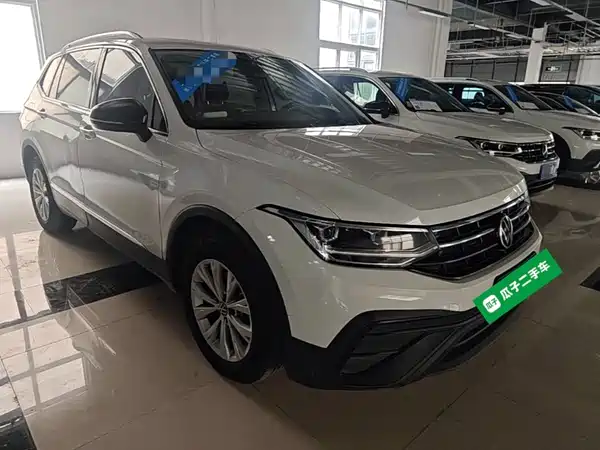 Volkswagen Tiguan L 2024