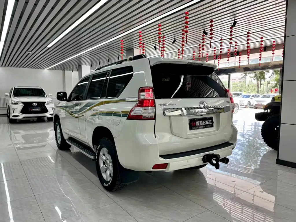 Toyota Prado 2017