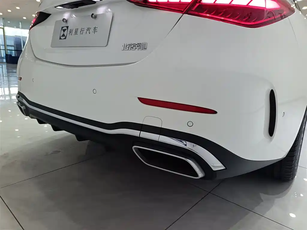 Mercedes-Benz C-Class 2022