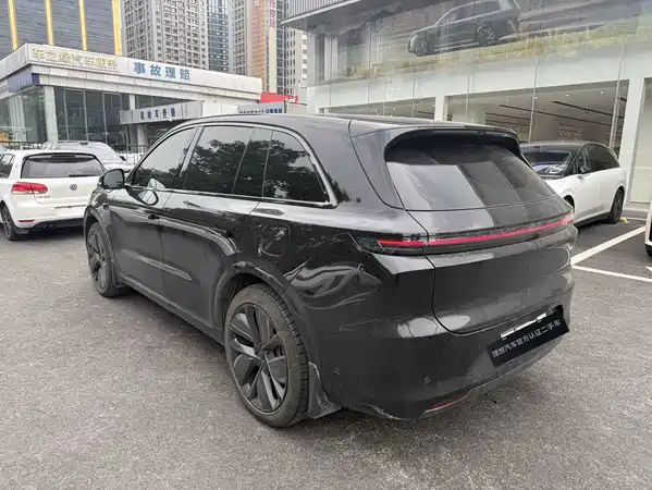 Li Auto L6 2024