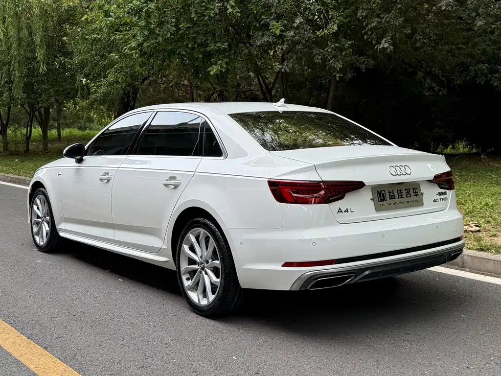 Audi A4L 2019 — фото 4