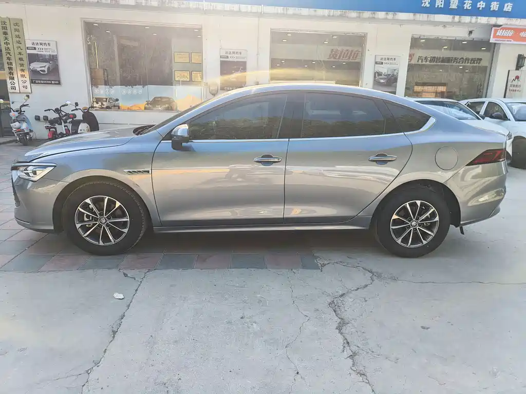 BYD Qin PLUS 2024 — фото 8