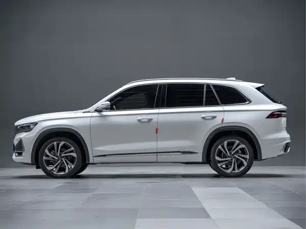 Geely Xingyue L 2023