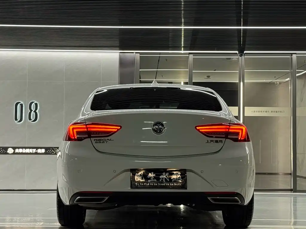 Buick Regal 2022 — фото 19