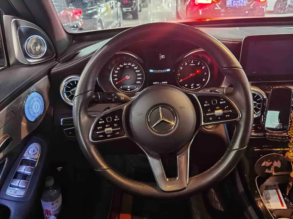 Mercedes-Benz GLC 2020