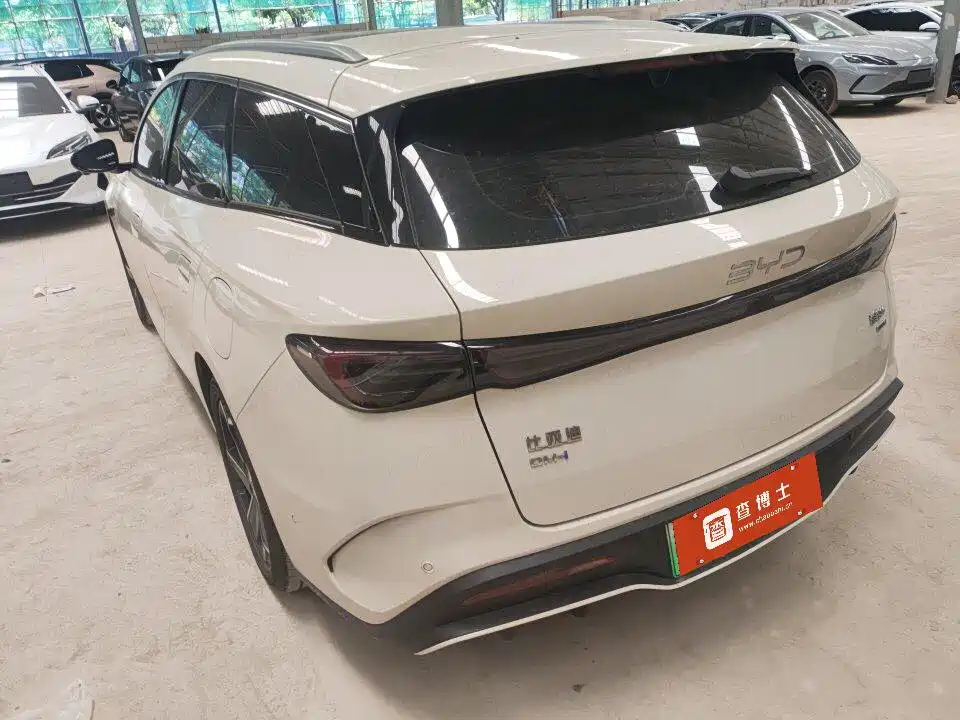 BYD Seal 06 DM-i Wagon 2025 — фото 3