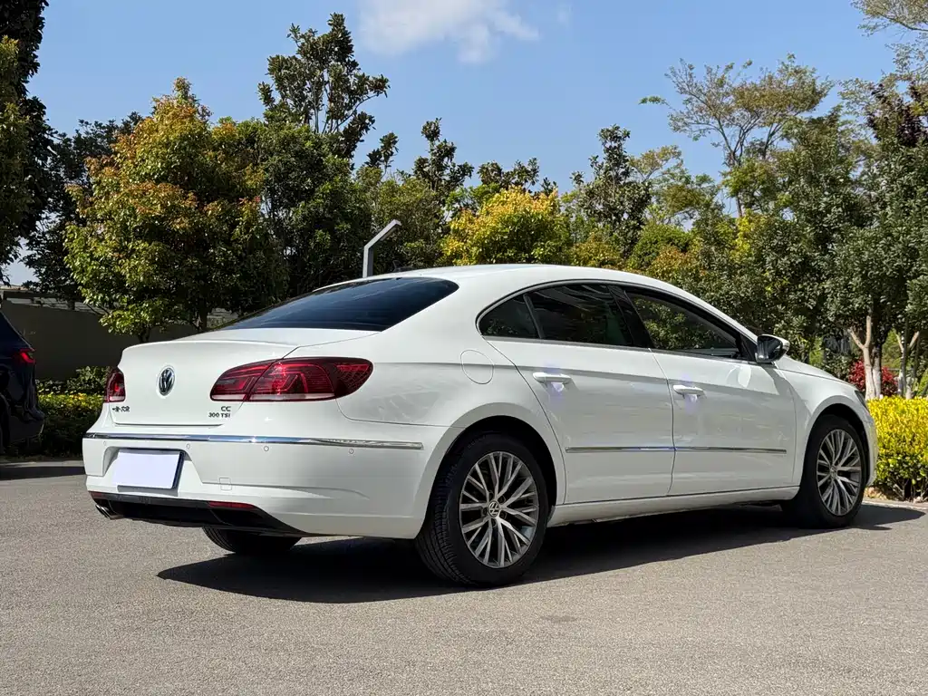 Volkswagen CC 2017 — фото 7