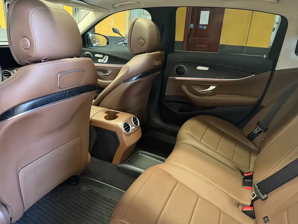 Mercedes-Benz E-Class 2018