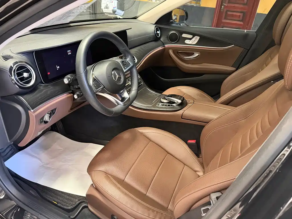 Mercedes-Benz E-Class 2018