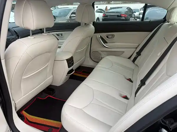 Roewe 950 2017