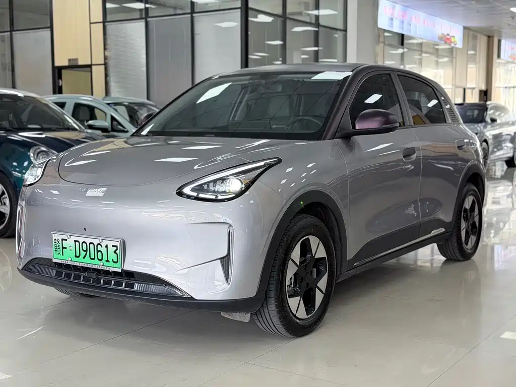 Geely Galaxy Starwish 2025 — фото 1