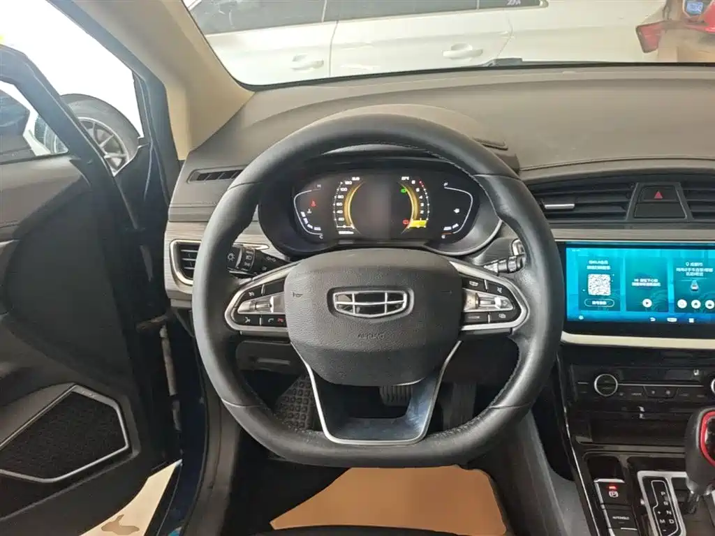 Geely Emgrand GS 2020 — фото 11