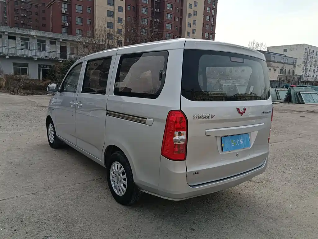 Wuling Rongguang V 2017 — фото 14