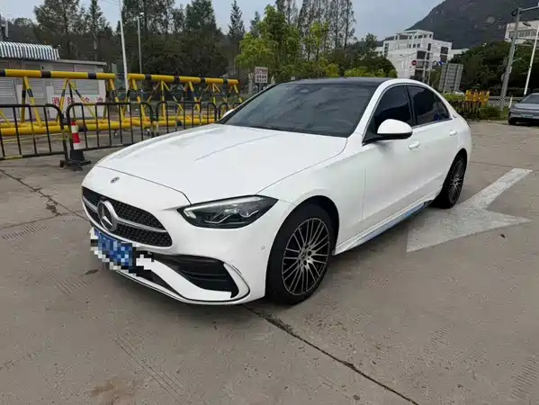 Mercedes-Benz C-Class 2023