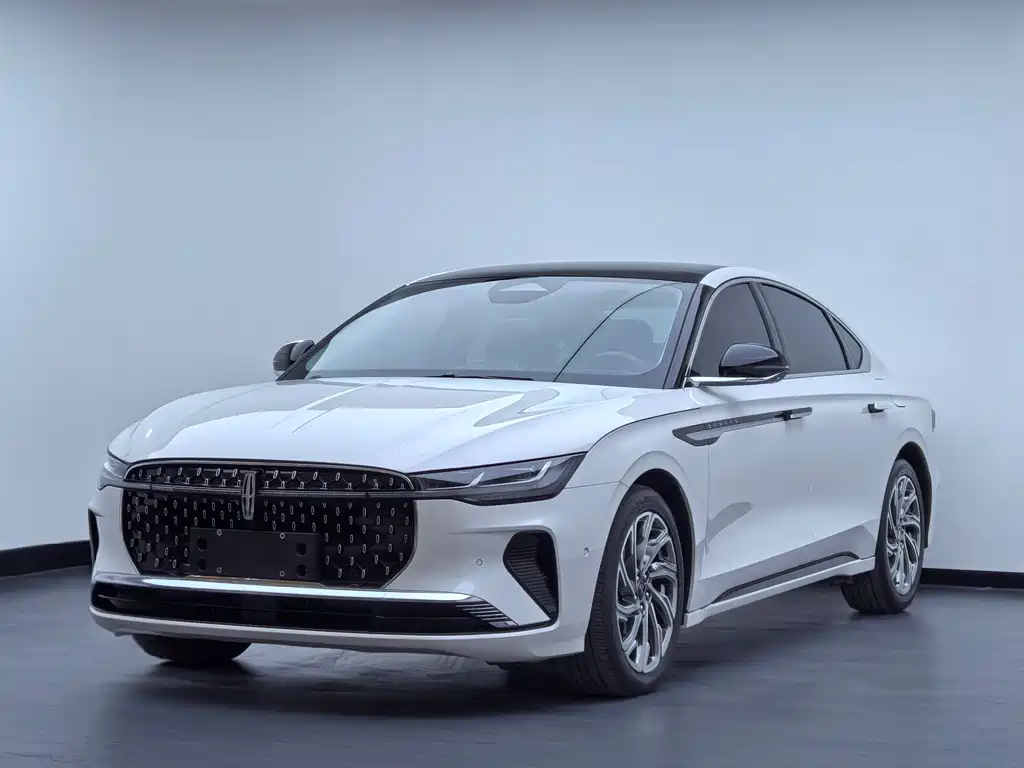 Lincoln Z 2023
