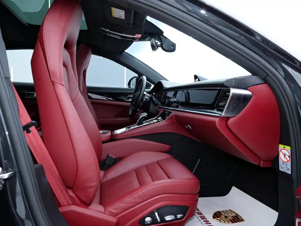 Porsche Panamera 2018 — фото 7