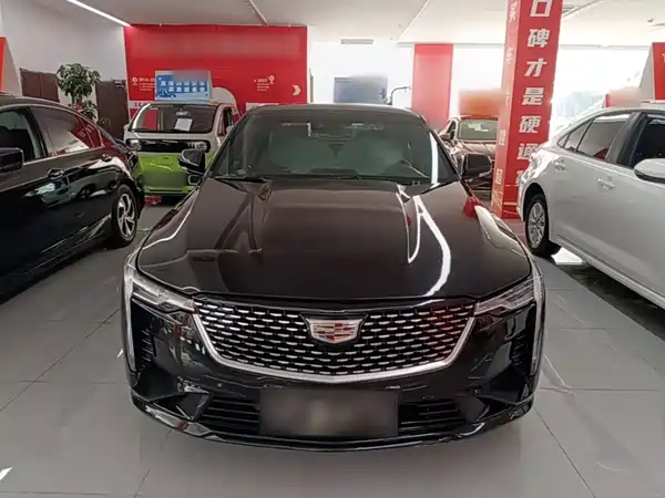 Cadillac CT4 2021