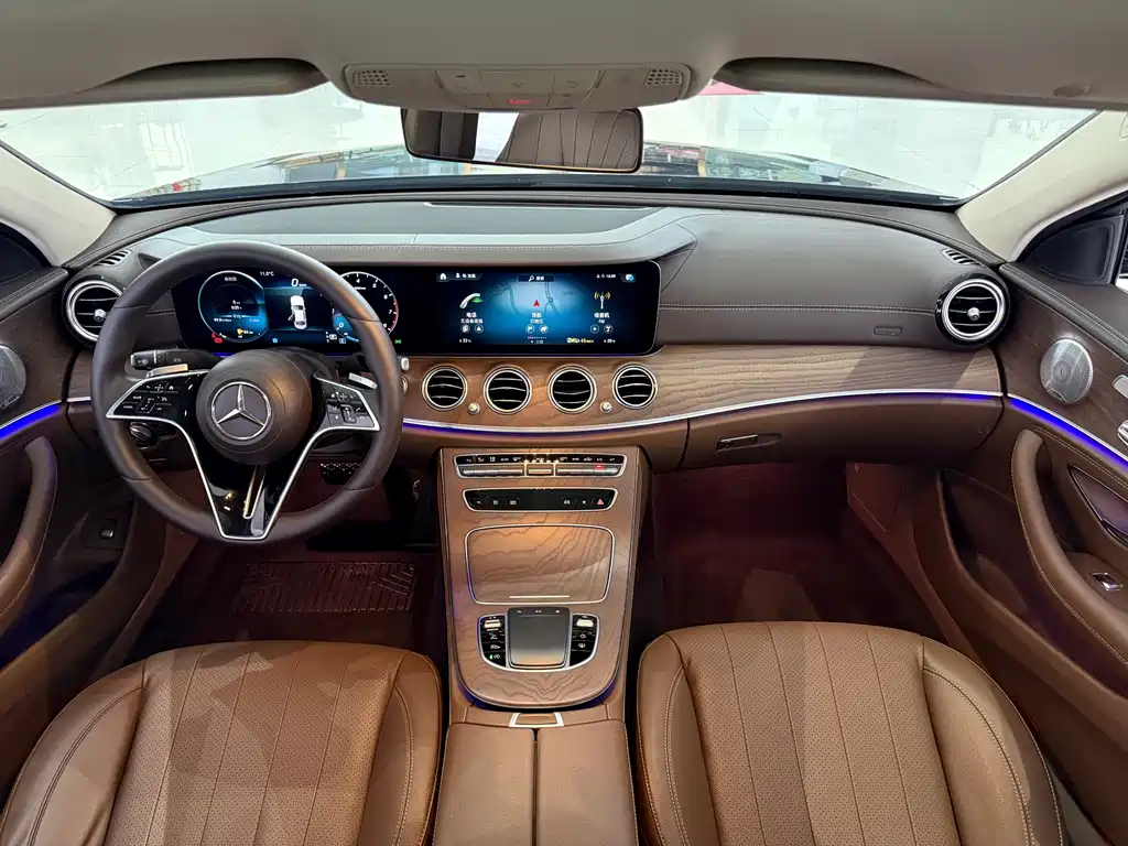 Mercedes-Benz E-Class 2020 — фото 8